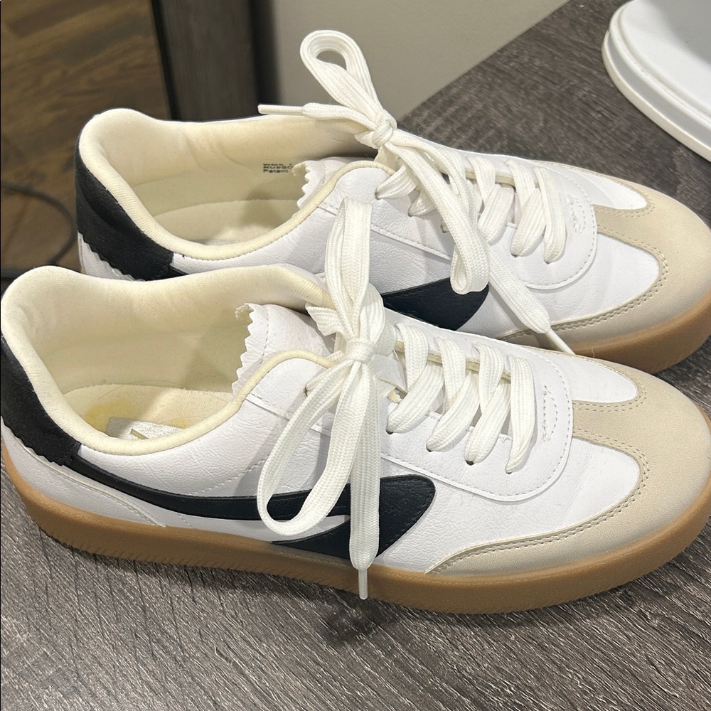 Dolce Vita White and Black Sneakers with Tan Sole